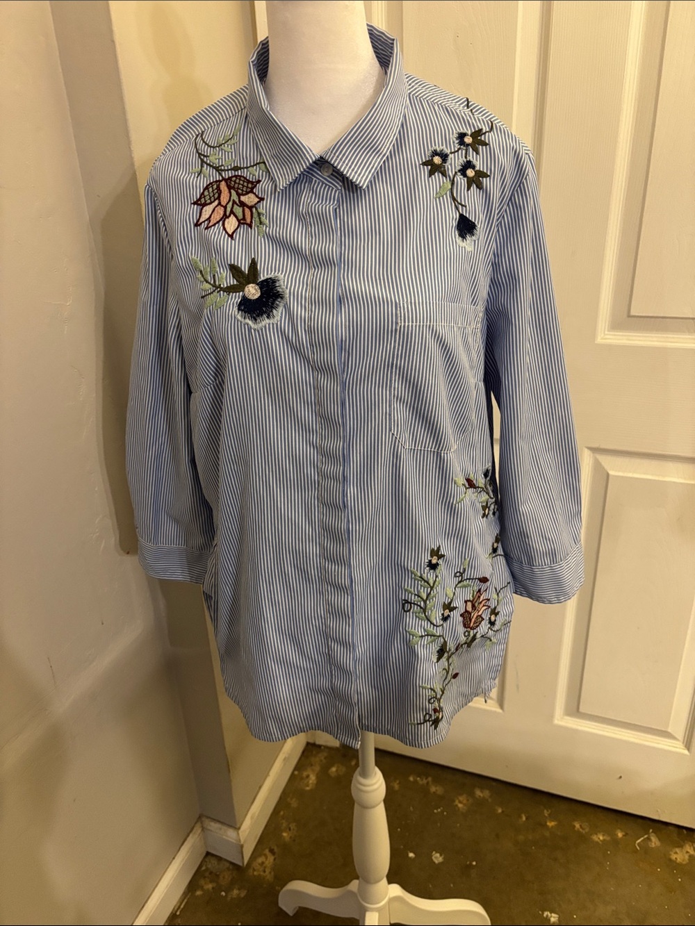 Black Tape_ Light Blue Striped Button-Down Shirt with Floral Embroidery